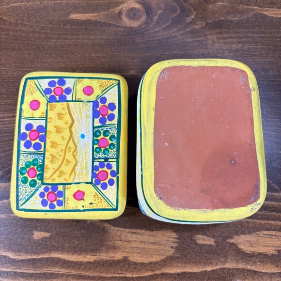 Vintage Terracotta Trinket Box Hand Painted Mexican Pottery Ceramic Keepsake Box - Picture 9 of 16